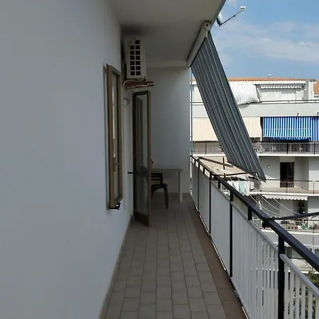 La Casa Di Manu - *